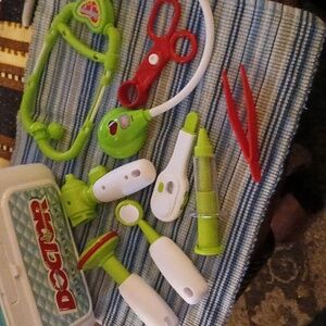 Doctor Center Little Doctor Set